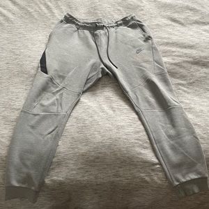 Nike sweats, size L